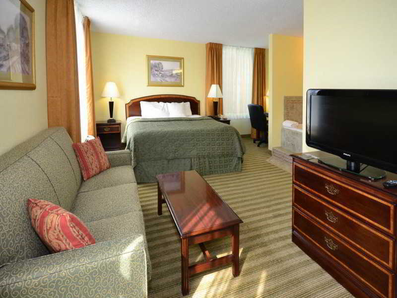 Comfort Inn & Suites Staunton Ruang foto